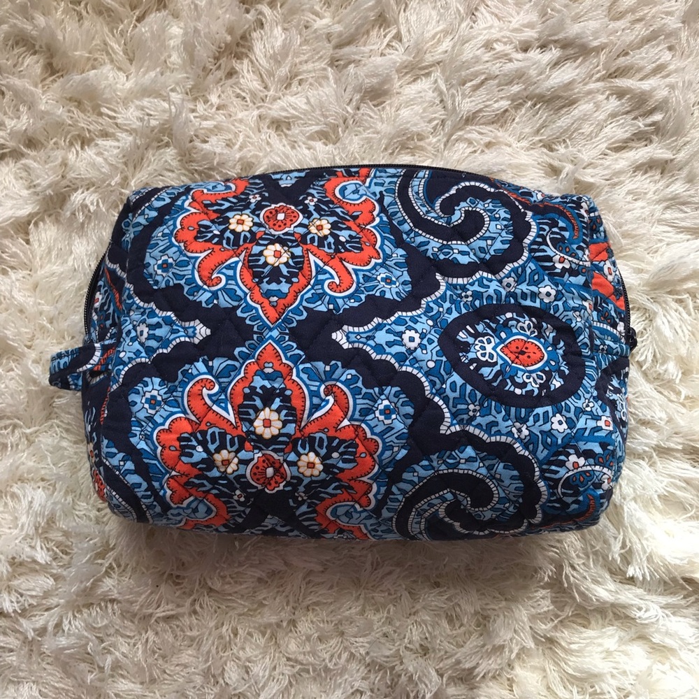 Vera Bradley cosmetic bag